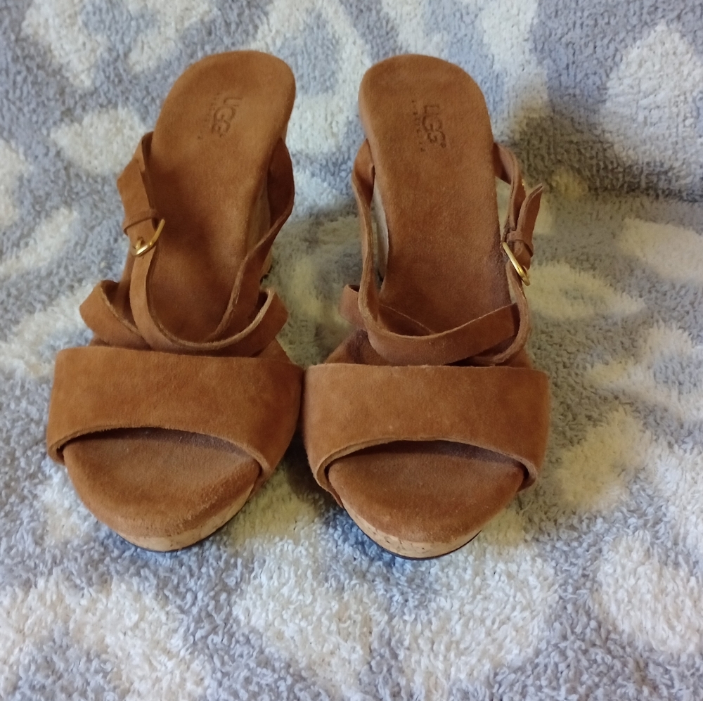 UGG Australia Women's Jullita Brown Suede Cork Wedge Heels Open Toe